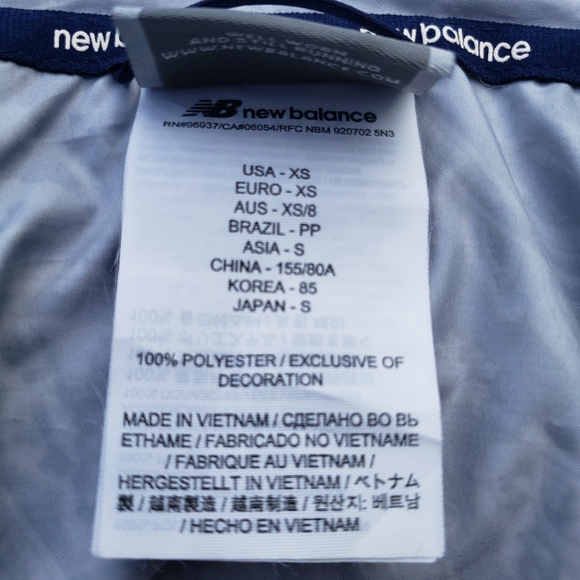NEW BALANCE Jacket Windbreaker Blue Lightweight Hoodie Paisley XS - Picture 15 of 16